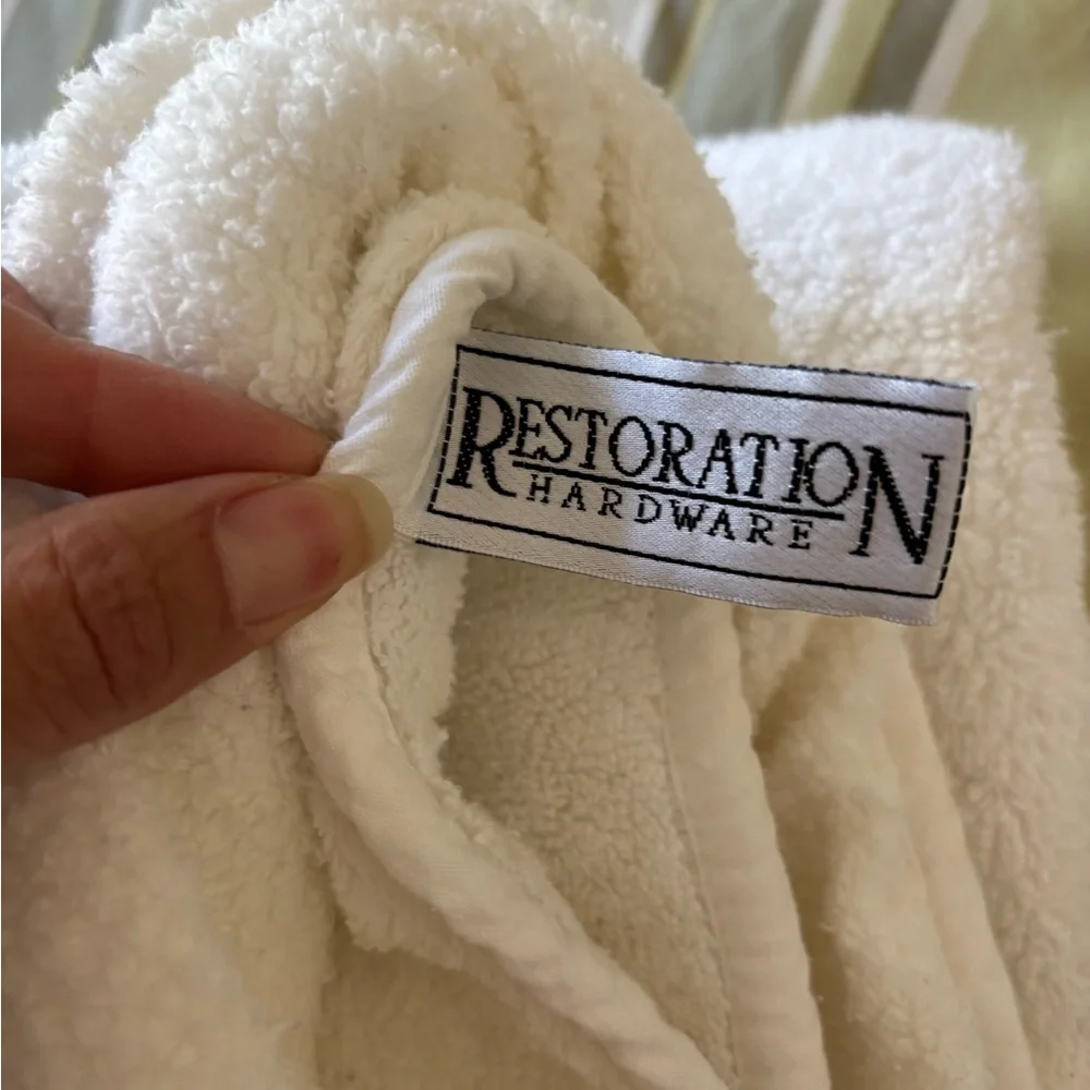 Restoration Hardware‎ Bath Blanket